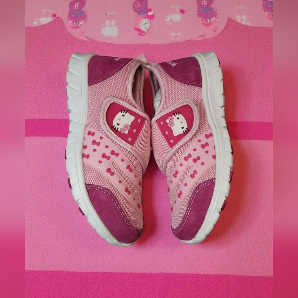 Kids Pink Hello Kitty  Sneakers